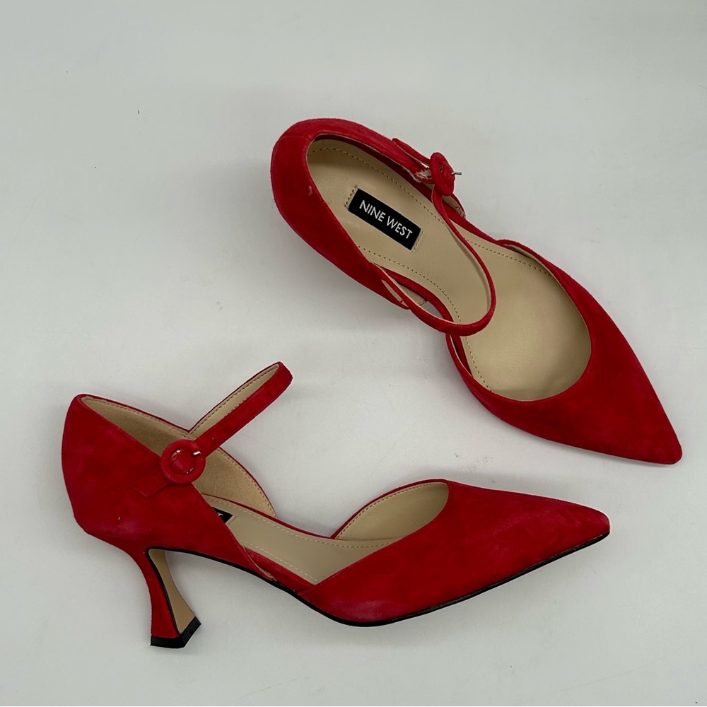 NINE WEST Women's Wanah Pointy Toe Pumps in red leather suede size 7.5M NEW
